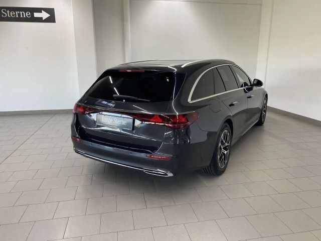 Mercedes-Benz E 200 AVANTGARDE Estate