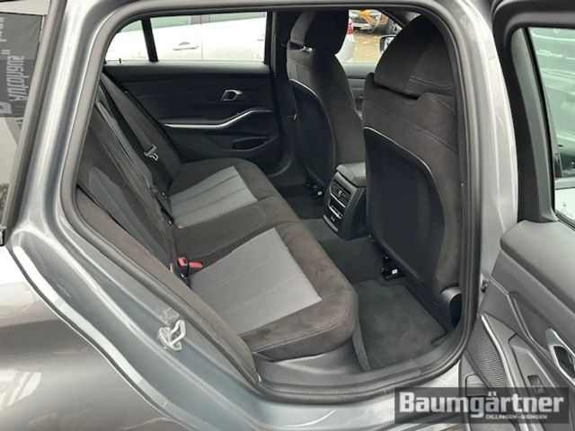 BMW 330 330i M-Sport Touring xDrive