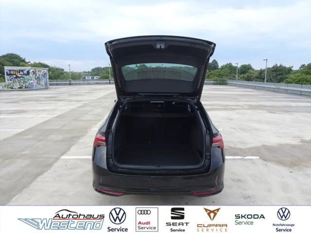 Skoda Octavia 1.5 TSI Combi Sportline