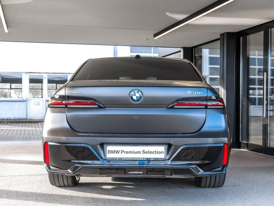 BMW 750 Sedan xDrive