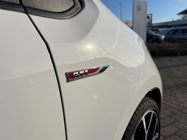 Volkswagen up! 1.0 TSI GTI