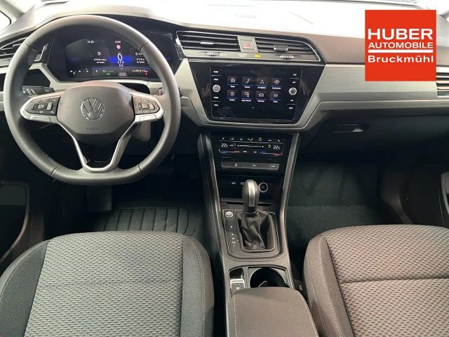 Volkswagen Touran DSG Plus