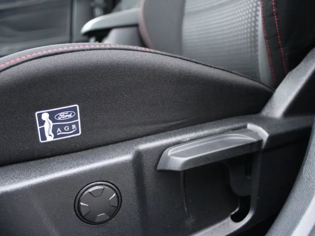 Ford Focus ST Line Wagon