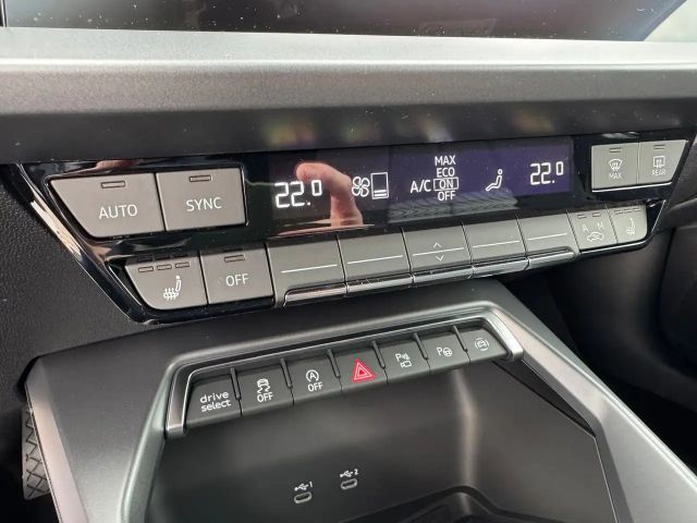 Audi A3 30 TFSI Sedan