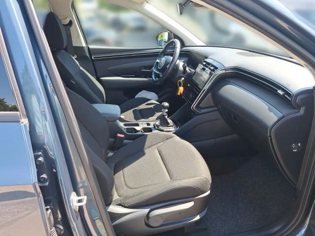 Hyundai Tucson 2WD Hybrid Select