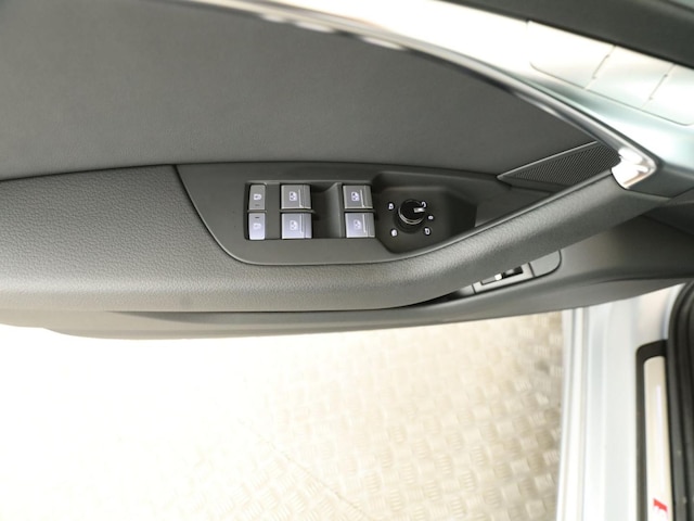 Audi A6 45 TFSI Avant Quattro S-Line S-Tronic