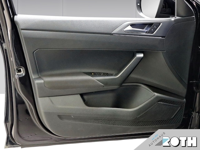 Volkswagen Taigo 1.5 TSI DSG IQ.Drive R-Line