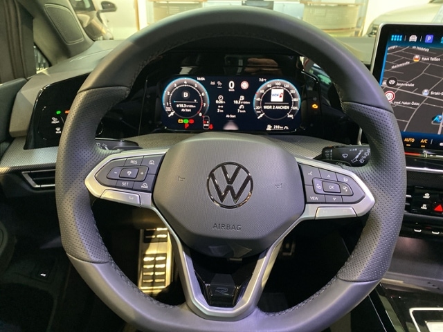 Volkswagen Golf 1.5 eTSI DSG Golf VIII Variant