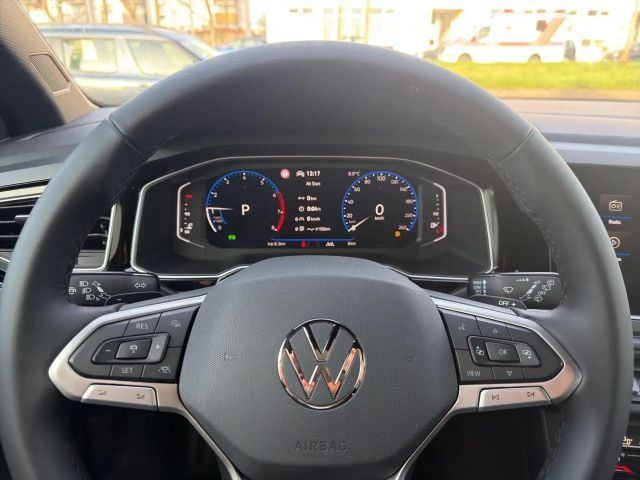 Volkswagen Taigo 1.0 TSI DSG R-Line