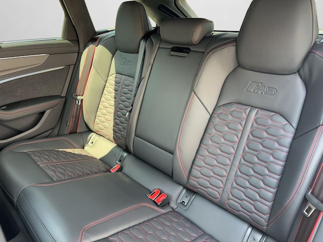 Audi RS6 Avant Quattro