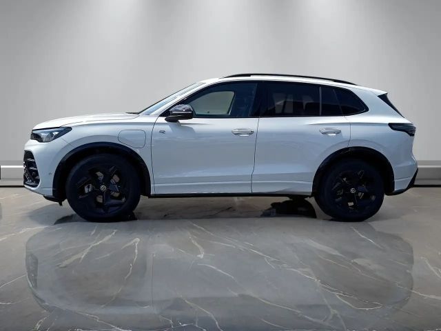 Volkswagen Tiguan R-Line eHybrid