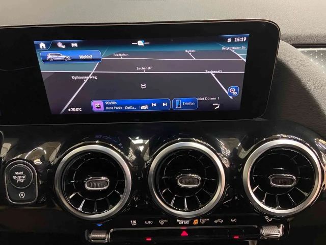 Mercedes-Benz B 200 Progressive