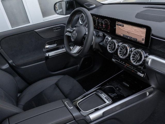 Mercedes-Benz GLB 250 4MATIC