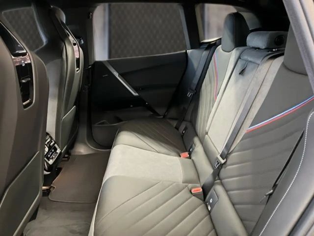 BMW iX xDrive60