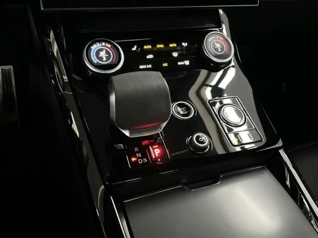 Land Rover Range Rover Sport D300