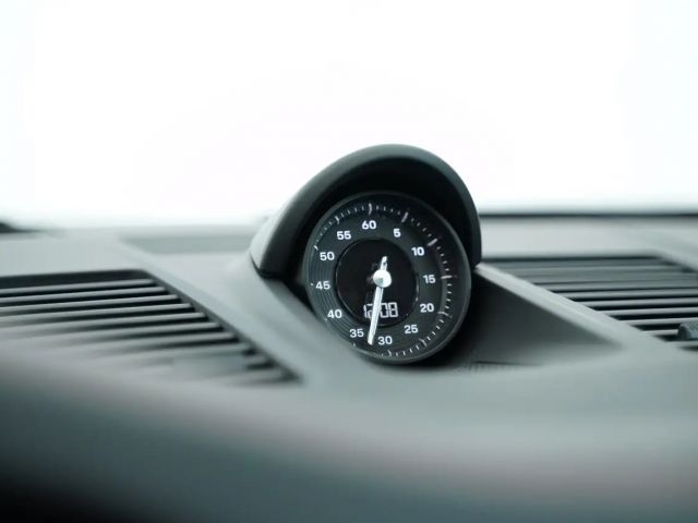 Porsche 992 Carrera Coupé GTS