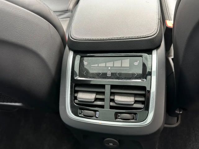 Volvo XC90 AWD Dark T8 Ultra