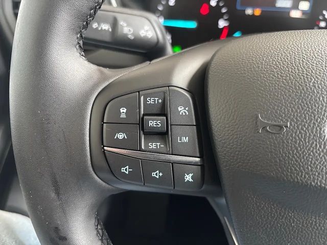 Ford Focus Titanium Wagon