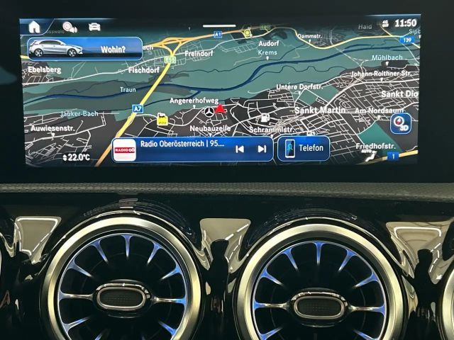 Mercedes-Benz A 180 Hatchback Progressive