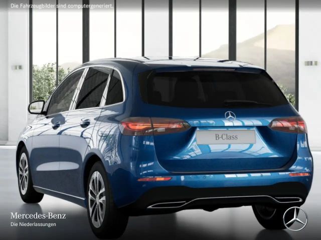 Mercedes-Benz B 220 4MATIC Progressive Sedan