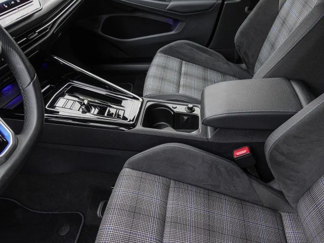 Volkswagen Golf DSG GTE eHybrid
