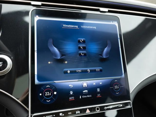 Mercedes-Benz EQE 300 Sedan