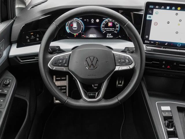 Volkswagen Golf 2.0 TDI DSG Life Variant