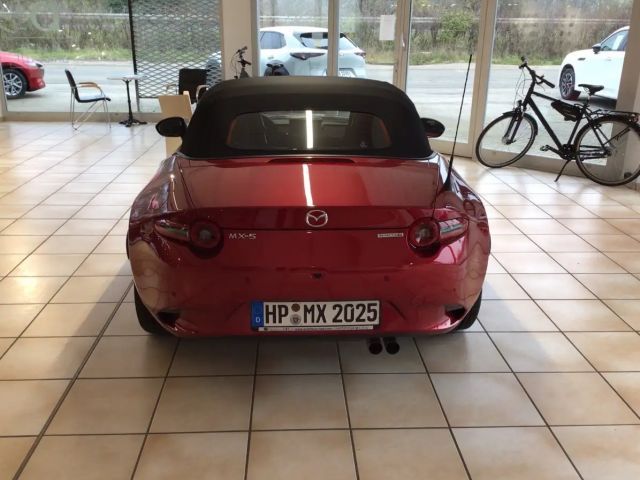 Mazda MX-5 Exclusive-line SkyActiv