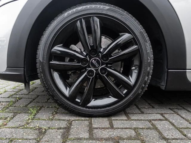 MINI Cooper Cabrio Cooper JCW Trim LED ACC SiHz Navi KlimaA Komf RFK