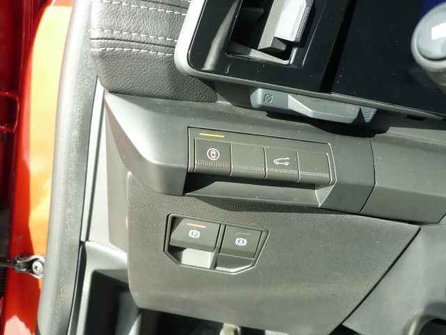 Renault Scenic E-Tech Iconic