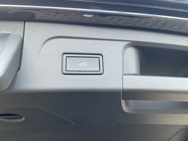 Volkswagen Touran 1.5 TSI DSG