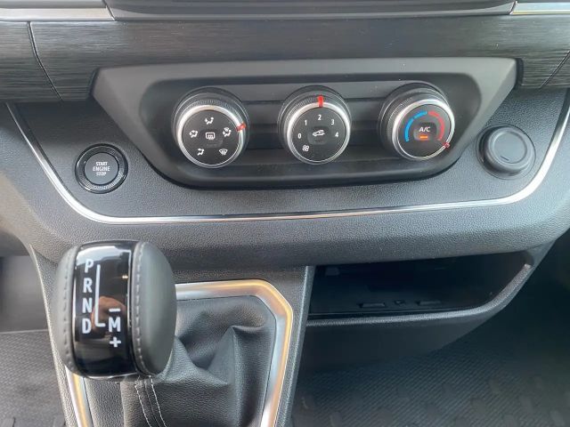 Nissan Primastar dCi 170