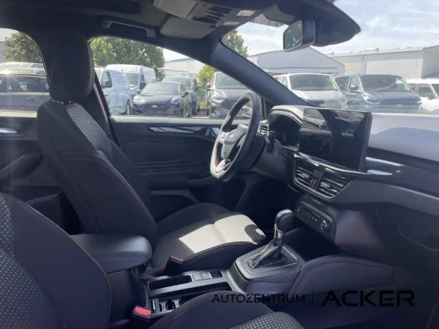 Ford Focus ST Line Wagon