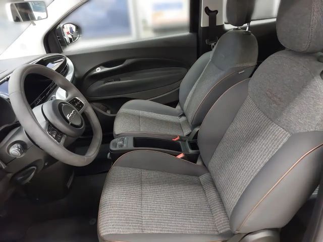 Fiat 500e 42 kWh Icon