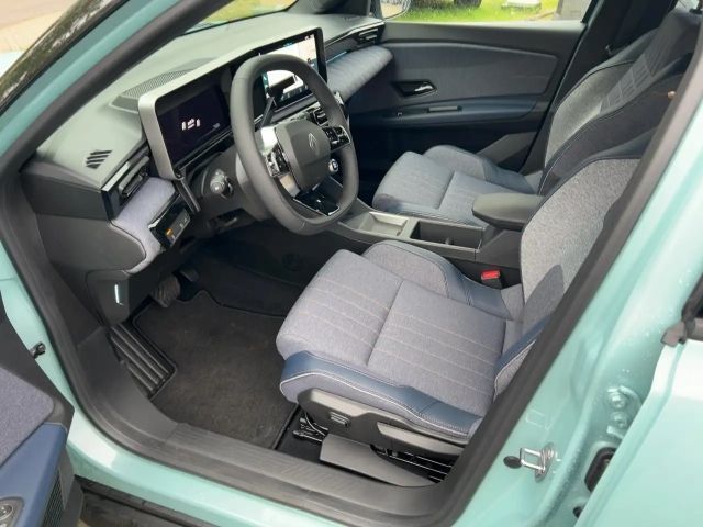 Renault 4 Comfort E-Tech Techno