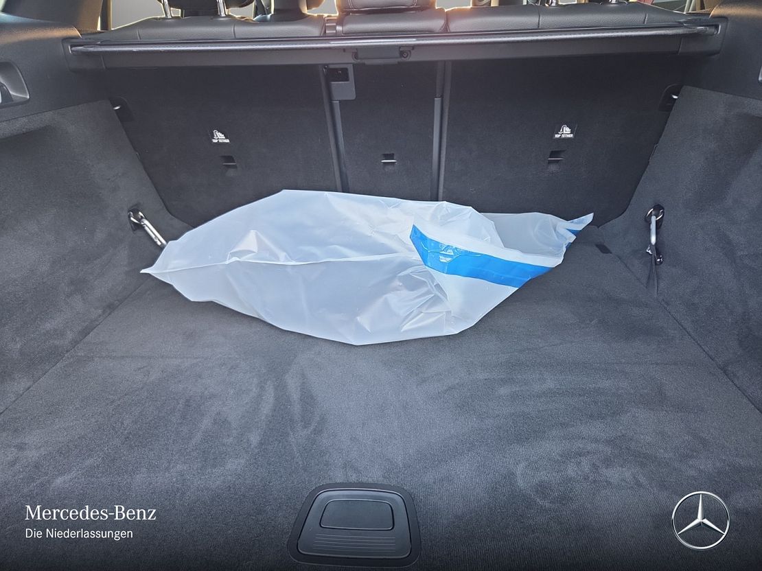 Mercedes-Benz EQE SUV 300