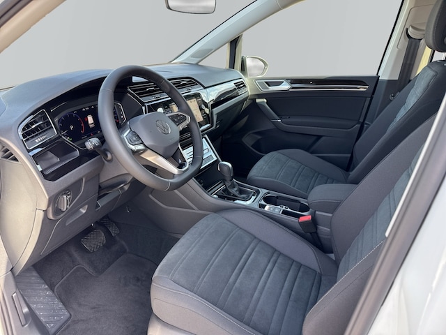 Volkswagen Touran 1.5 TSI Highline R-Line