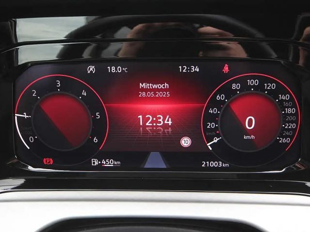 Volkswagen Golf Life