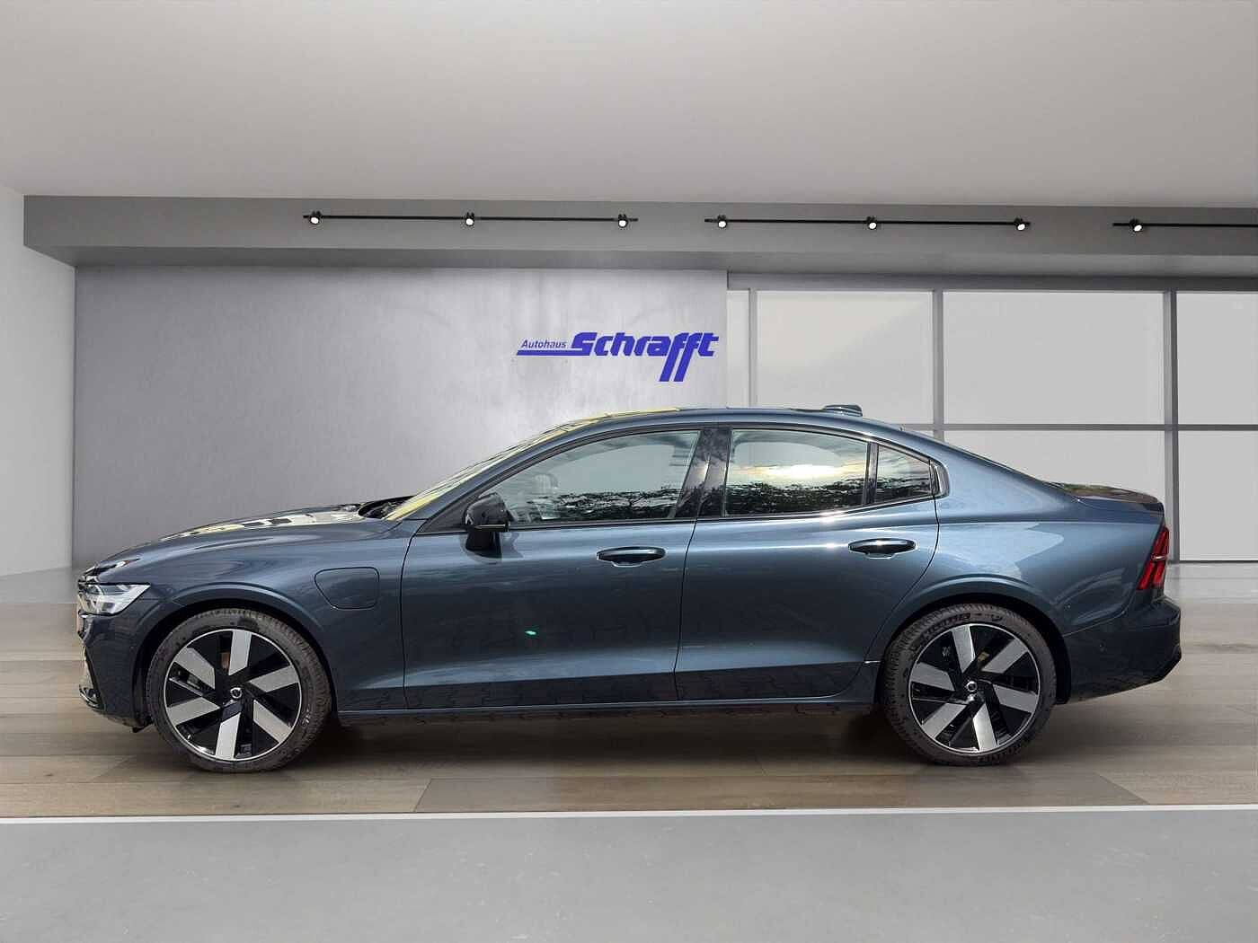 Volvo S60 AWD Dark Recharge Ultimate