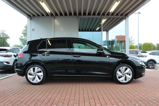 Volkswagen Golf 1.5 TSI Style