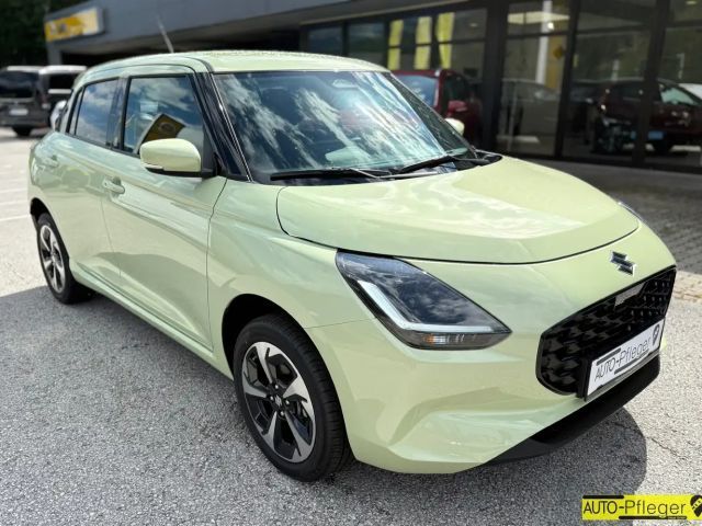 Suzuki Swift AllGrip Flash Hybrid