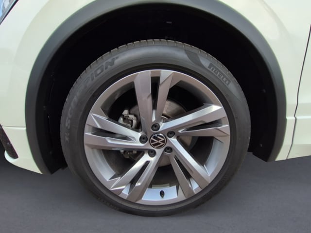 Volkswagen Tiguan 1.5 TSI DSG R-Line