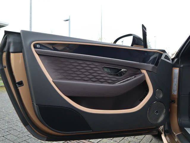 Bentley Continental GTC Hybrid V8