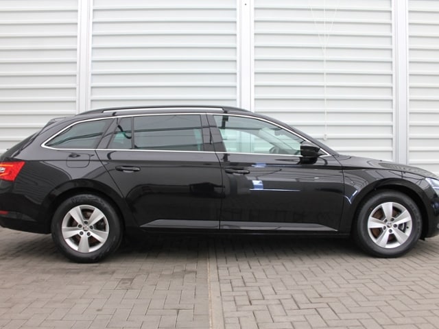 Skoda Superb 2.0 TDI Combi