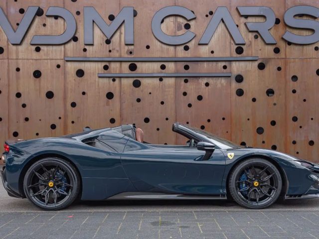 Ferrari SF90 Spider