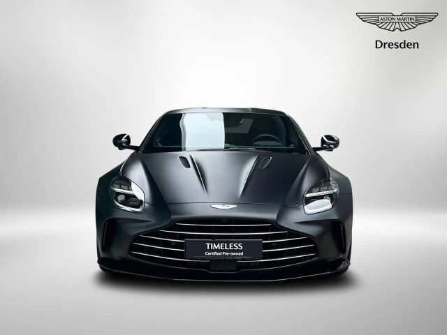 Aston Martin V8 V8