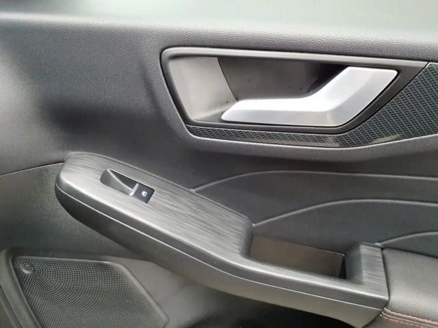 Ford Kuga Plug in Hybrid ST Line X