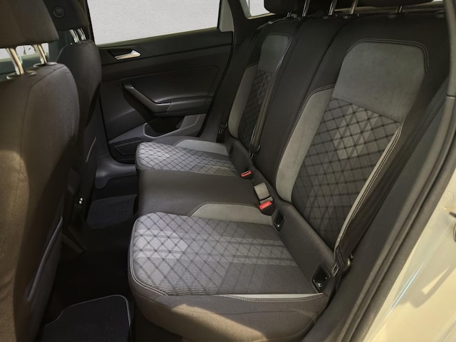 Volkswagen Taigo 1.0 TSI R-Line Style