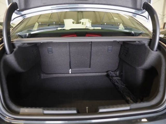 Audi A3 30 TDI Sedan