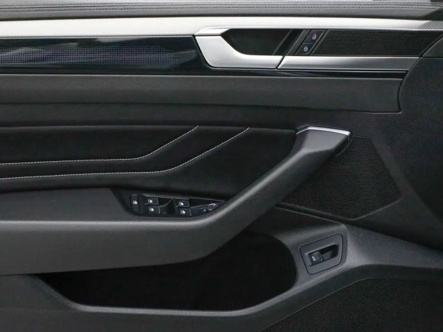 Volkswagen Arteon 2.0 TSI DSG R-Line